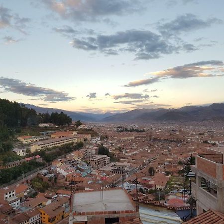 Feliz Vista Casa-Hospedaje クスコ エクステリア 写真