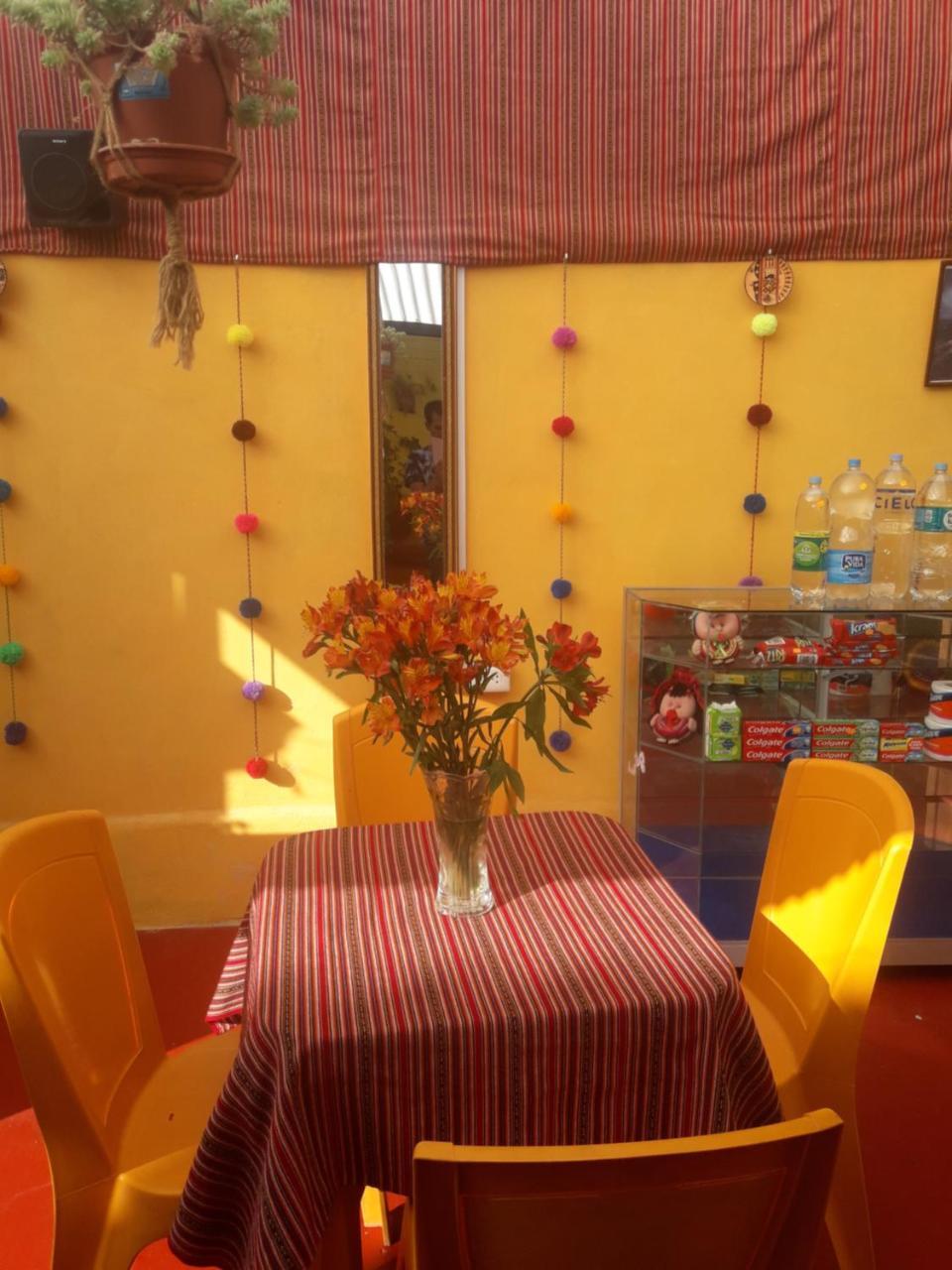 Feliz Vista Casa-Hospedaje クスコ エクステリア 写真