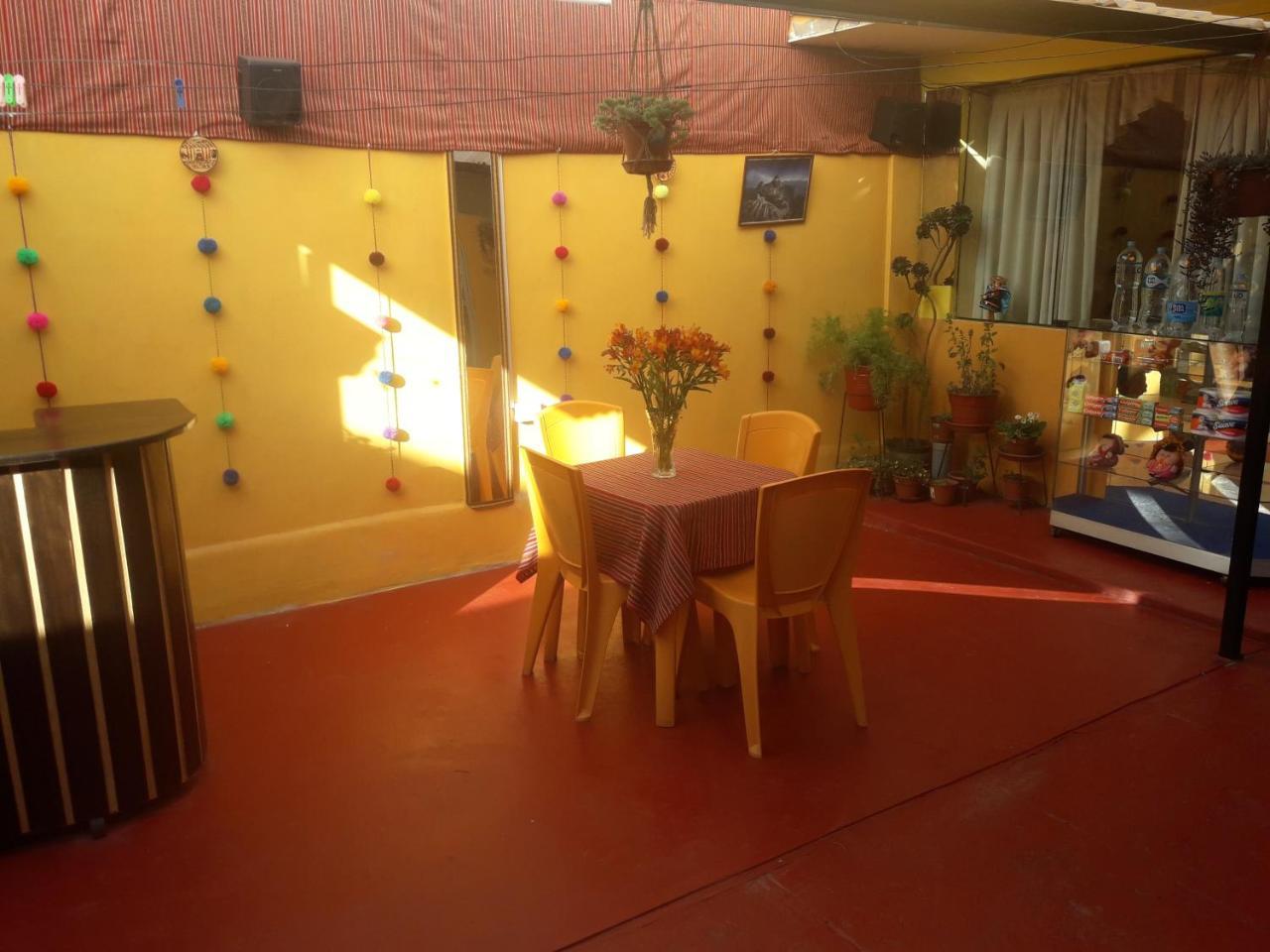 Feliz Vista Casa-Hospedaje クスコ エクステリア 写真